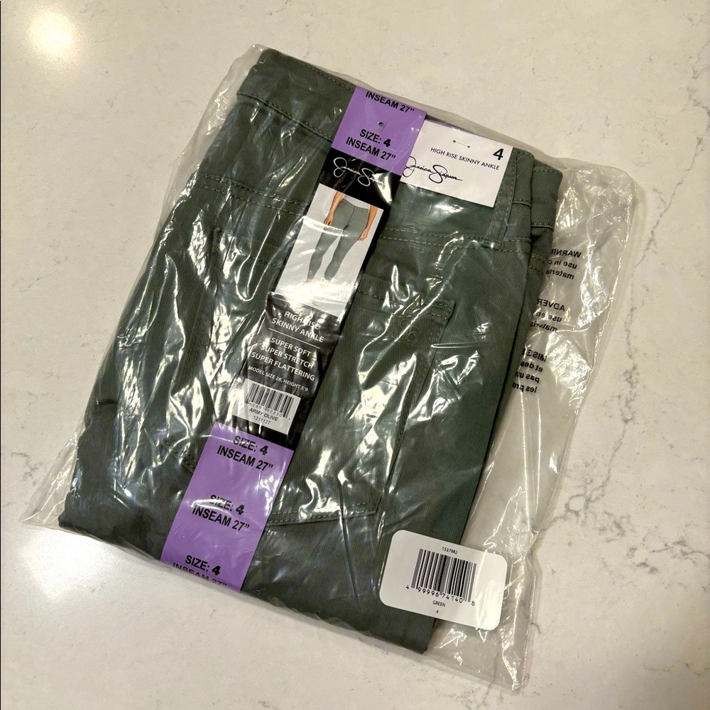 Jessica Simpson pants